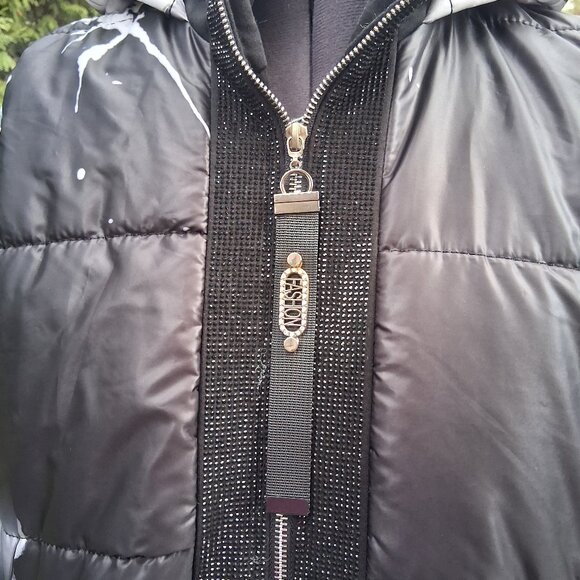 Black White Rose with Crystals Hooded Puffer Vest XL - Picture 5 of 15